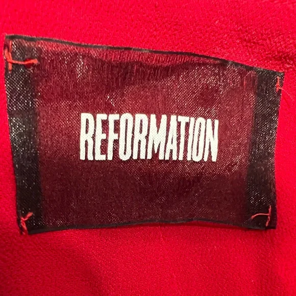 Reformation NEW Patti Jumpsuit in Cherry Red Romper Flare Wide Leg Sz 2 RARE - Picture 4 of 15